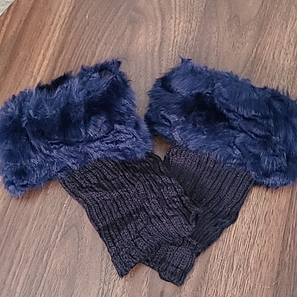Navy Blue Faux Fur Boot Cuffs, NWOT - Picture 4 of 5